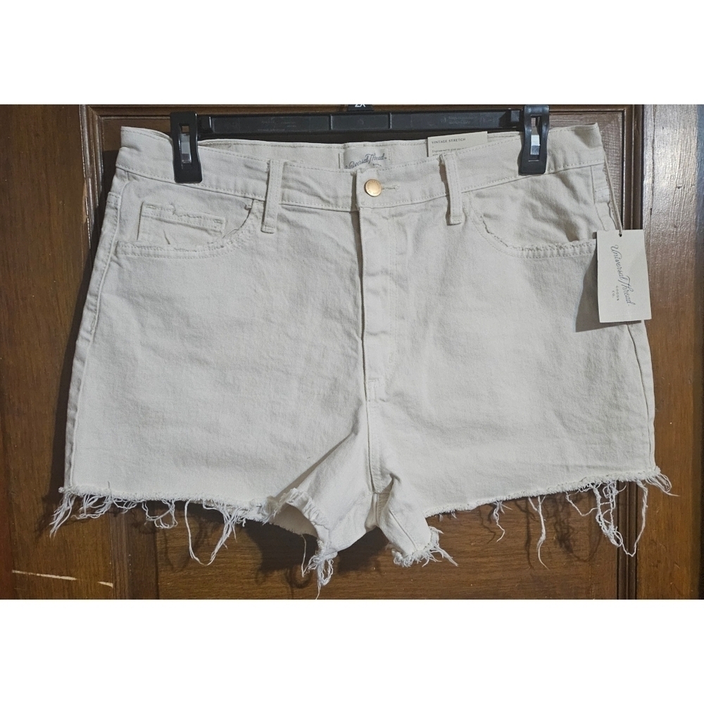 NEW Universal Thread Highest Rise Off White Distressed Denim Shorts